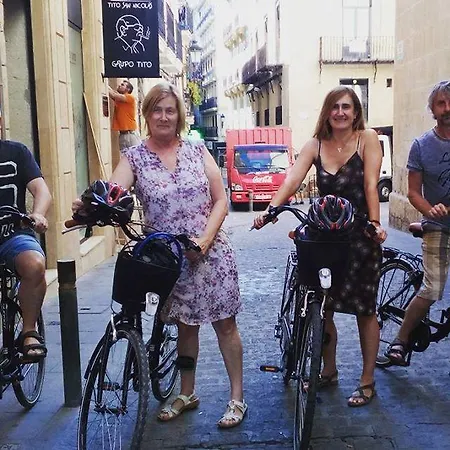 Tito San Agustin אליקאנטה