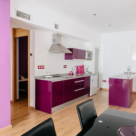 Tito San Agustin דירה *